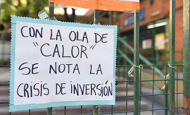 Docentes porteños paran por la «crisis de infraestructura escolar» en la ciudad de Buenos Aires