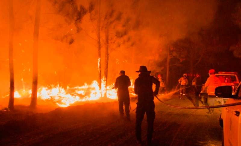 Más de 3.000 hectáreas incendiadas en Ituzaingó y el fuego sigue «descontrolado»