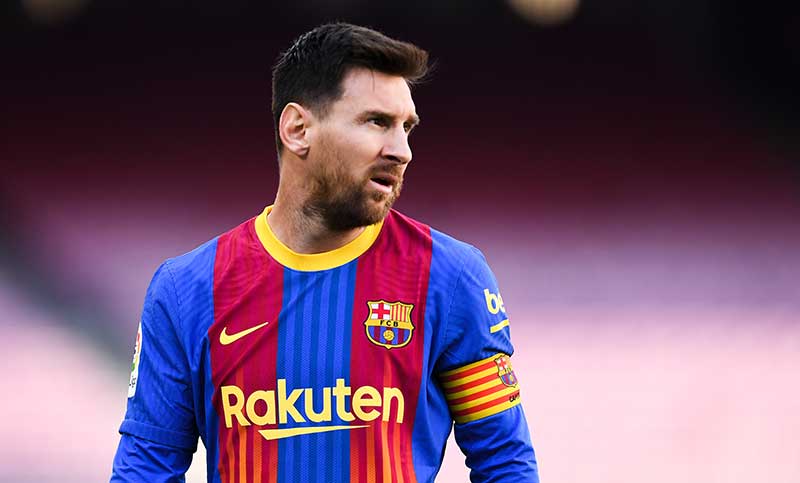 Los hinchas del Barcelona pidieron el regreso de Messi en el Camp Nou