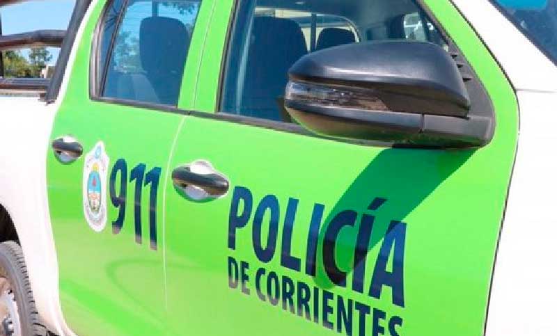 Policías correntinos fueron ferozmente atacados con palos y piedras: tres heridos y un detenido
