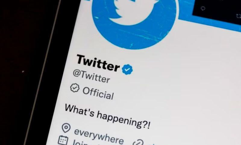 Twitter restablece la tilde azul para algunos medios y celebridades