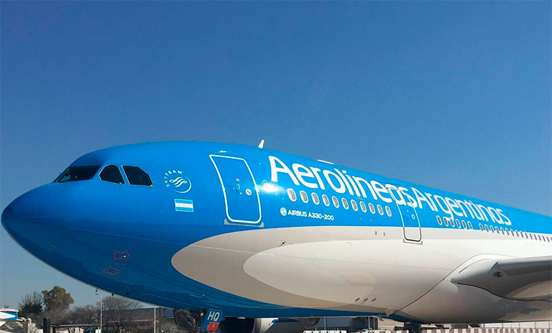 Durante el fin de semana largo viajarán 207.000 pasajeros por Aerolíneas Argentinas