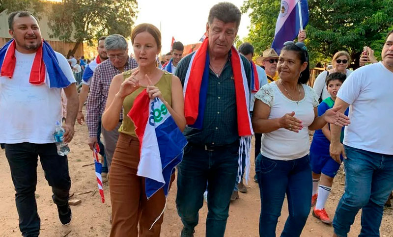 Paraguay va a elecciones en tres semanas y un heredero de Lugo encabeza la intención de votos