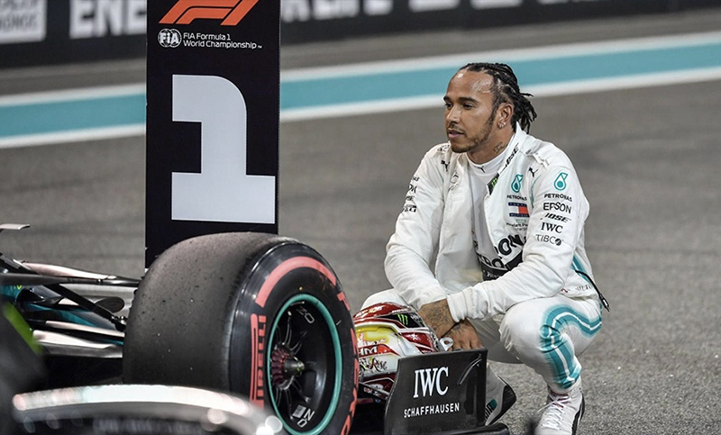 Lewis Hamilton volvió a quejarse públicamente del monoplaza de Mercedes