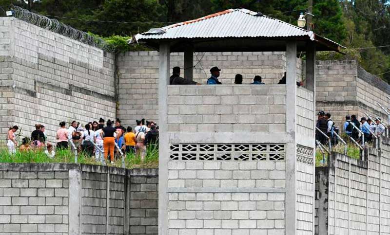 Al menos 41 mujeres murieron tras un motín en una cárcel de Honduras