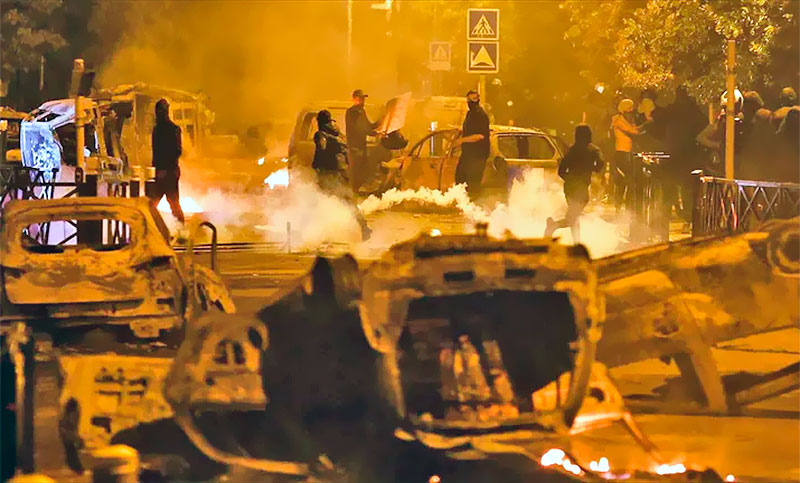 La tercera noche de protestas en Francia dejó 875 personas detenidas