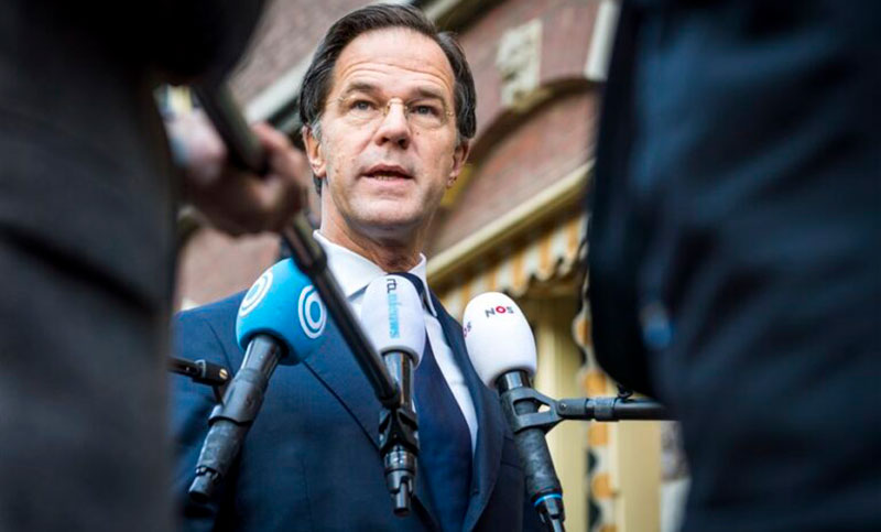 Renuncia el primer ministro de Países Bajos por diferencias internas sobre inmigración
