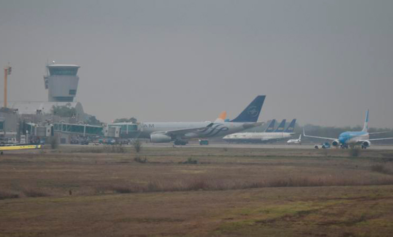 El aeropuerto de Córdoba debió ser cerrado por una amenaza de bomba