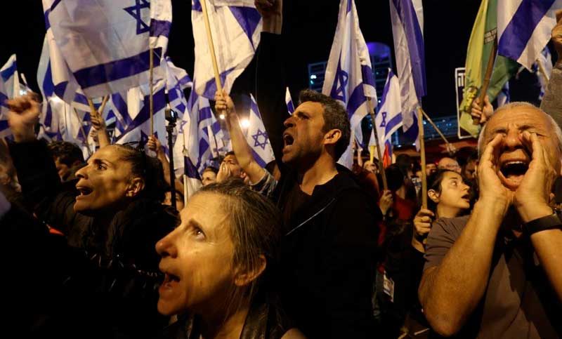 Israel: miles de reservistas se niegan a prestar servicio en protesta por la reforma judicial