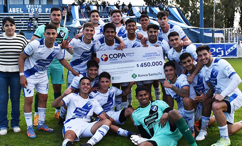 Copa Santa Fe: Argentino festejó la clasificación y Aguirre quedó eliminado