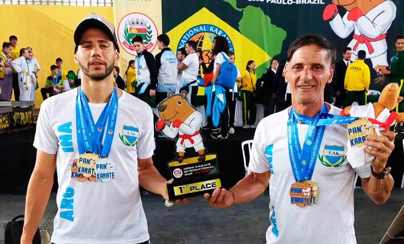 Los Rossetto: padre e hijo, se destacaron en un torneo de karate en Brasil