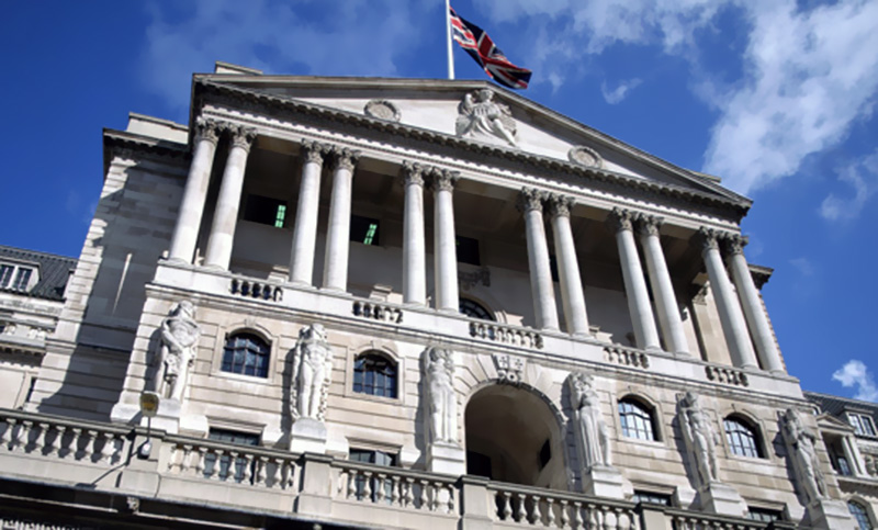 Los bancos británicos son acusados de cerrar de forma «desproporcionada» las cuentas de musulmanes