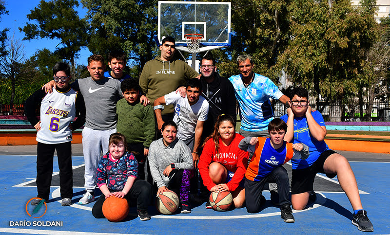 Los Toros: un equipo de básquet inclusivo que gana terreno en la ciudad