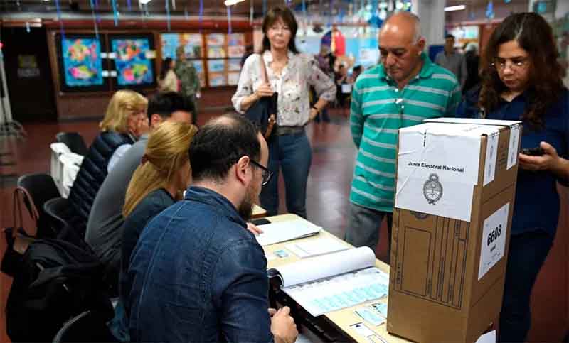 Con demoras comenzó en Entre Ríos la votación de la PASO nacional y provincial