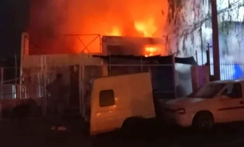 Un hombre murió al incendiarse su casa en la ciudad de Rosario