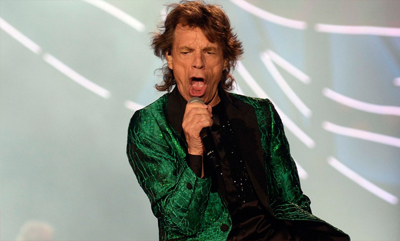Los Rolling Stones anticiparon un nuevo disco con un anuncio en un diario vecinal