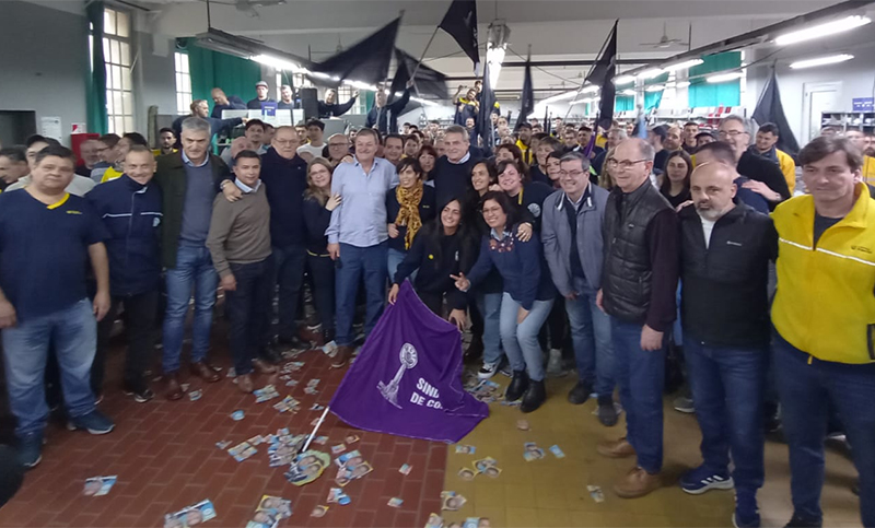 Rossi y una advertencia a los trabajadores del Correo Argentino: «La derecha quiere cerrar esto»