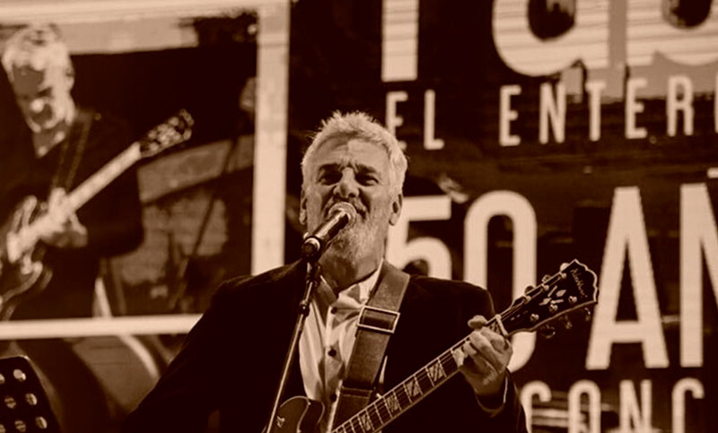 Rubén Goldín celebra sus 50 años con la música con “El maravilloso mundo de los perros”