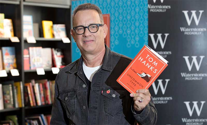 Tom Hanks debuta en el mundo de las novelas con “Otra gran obra del maestro del cine”