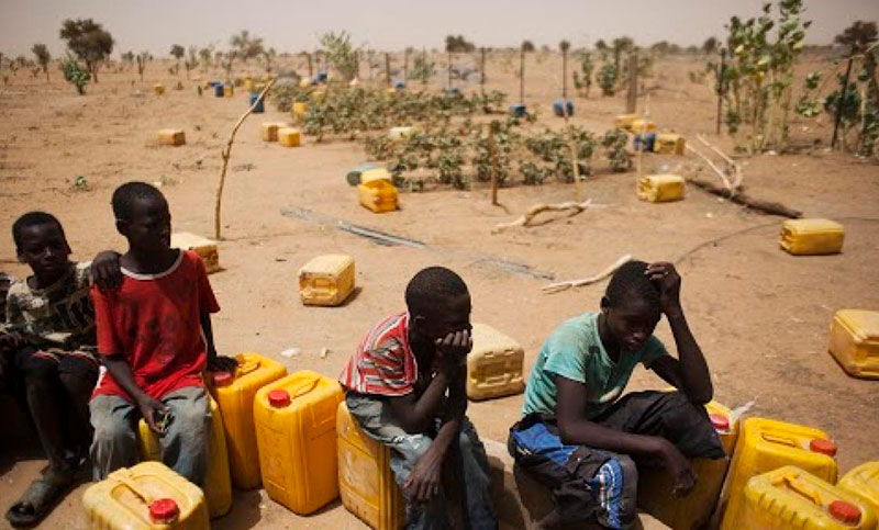 La cifra de niños desplazados en África subsahariana por el cambio climático ascendió a 1,85 millones en 2022