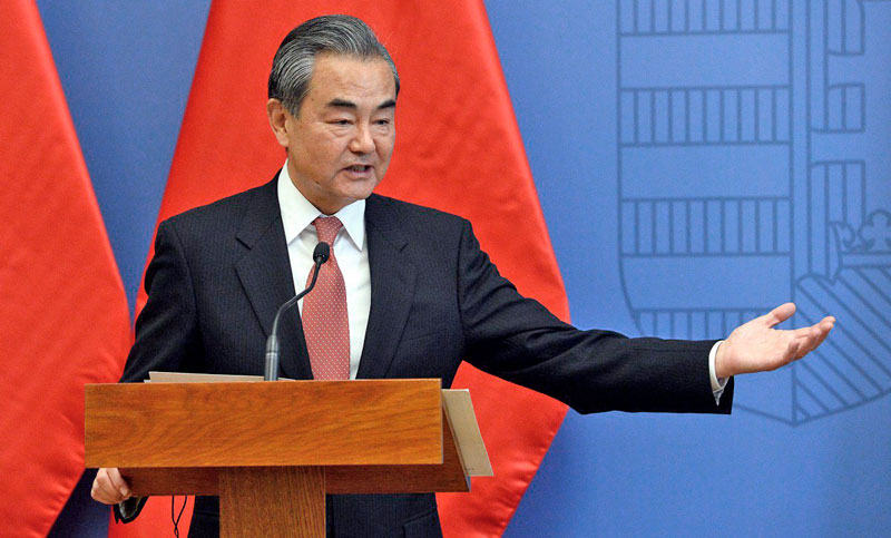 China anuncia el viaje de su canciller a Rusia para hablar de seguridad