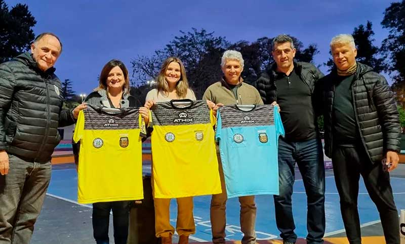 La Municipalidad lanzó la Escuela de Árbitros de Fútbol Rosario