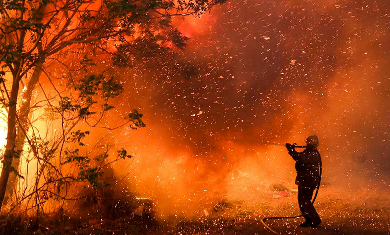 Los incendios forestales en Córdoba se encuentran contenidos, mientras sigue la vigilancia