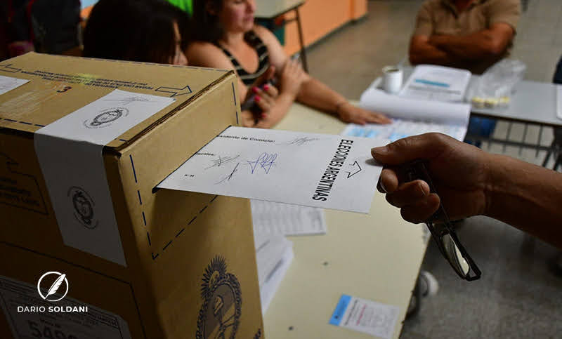 La Junta Electoral anunció que los votos con boletas rotas o levemente falsificadas serán válidos
