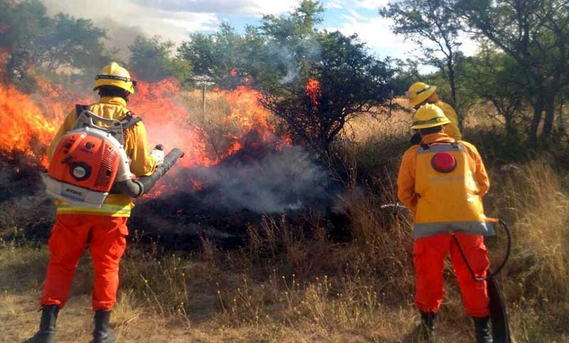 Varios focos de incendios afectaron a las provincias de La Pampa y Catamarca