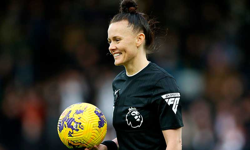 Rebecca Welch: la primera mujer en arbitrar un partido de la Premier League