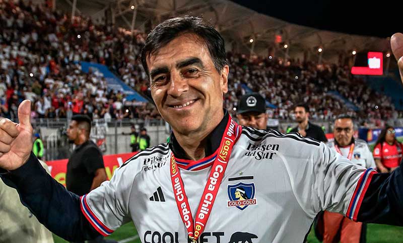 Gustavo Quinteros dirigirá a Vélez Sarsfield en el 2024