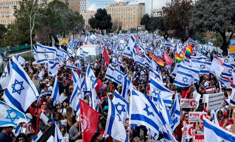 Masivas protestas contra Netanyahu en Israel y para exigir la liberación de rehenes