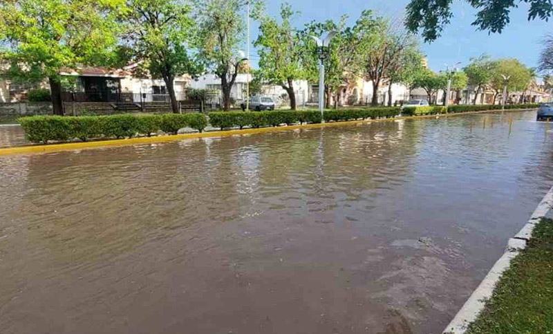Luego de las lluvias, la localidad de El Trebol quedó inundada