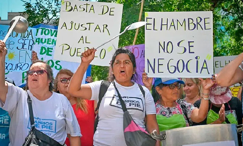 La agrupación Somos Barrios de Pie reclamará frente a la Quinta de Olivos alimentos para comedores