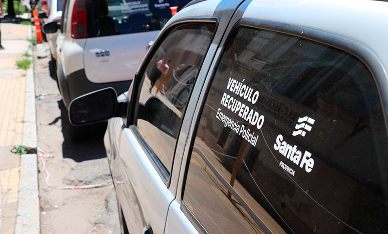 El Gobierno de Santa Fe puso a disposición de la policía de Rosario los vehículos incautados al delito