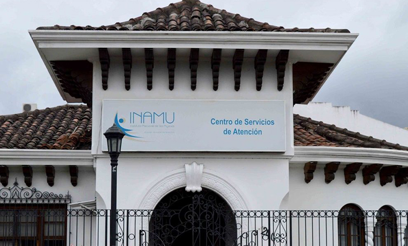 Charly García, León Gieco y La Renga firmaron en contra del desfinanciamiento del Inamu