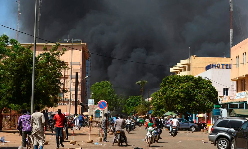 Al menos 15 muertos por un ataque contra una iglesia en Burkina Faso