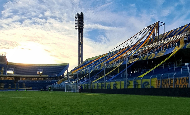 Central debutará en la Libertadores en Arroyito y contra Peñarol