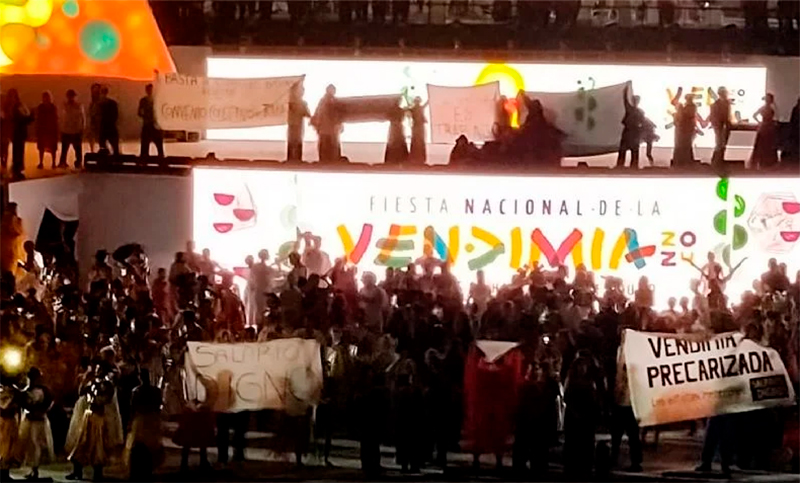 Protesta en la Fiesta de la Vendimia: trabajadores culturales pidieron mejores condiciones laborales