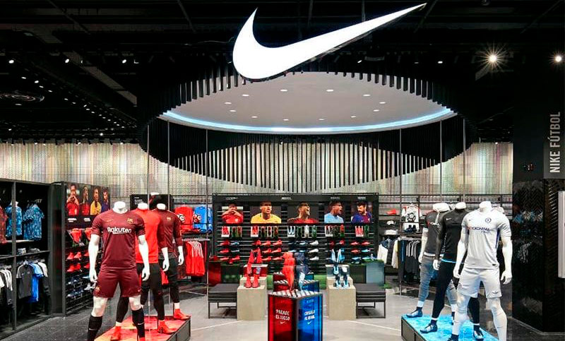 Nike despide a 740 empleados en su sede mundial