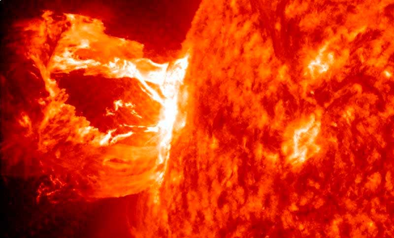 El Sol expulsó una llamarada masiva y se esperan múltiples tormentas solares este 2024