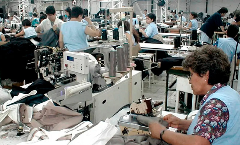 Alerta en la industria textil: temen más pérdida de trabajo por la apertura de las importaciones