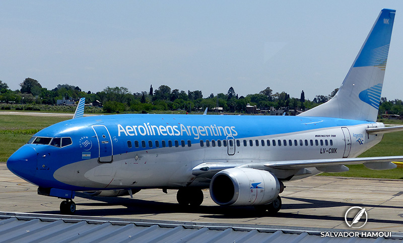 El Gobierno nacional no cede y mantiene a Aerolíneas Argentinas entre las empresas a privatizar