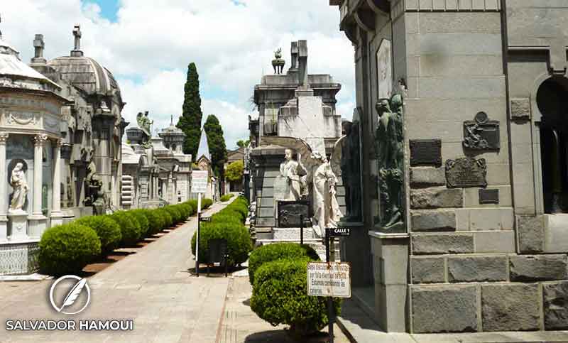 El cementerio El Salvador abordará la historia de mujeres de la ciudad
