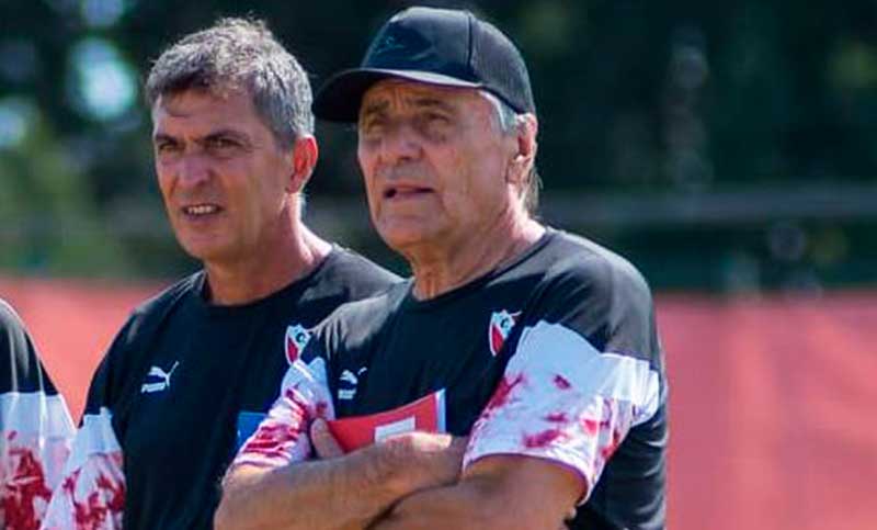 Hugo Tocalli se hará cargo de Independiente tras la salida de Tevez