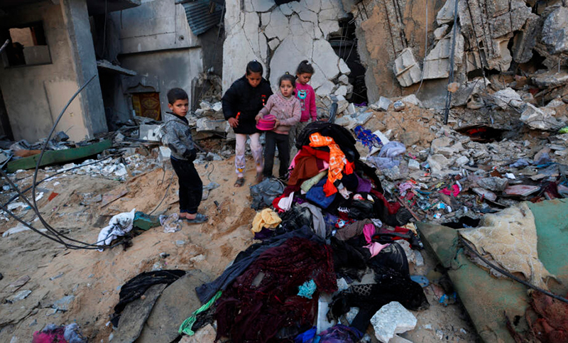 Al menos 20 palestinos muertos por varios ataques israelíes contra un campamento de refugiados en Rafah