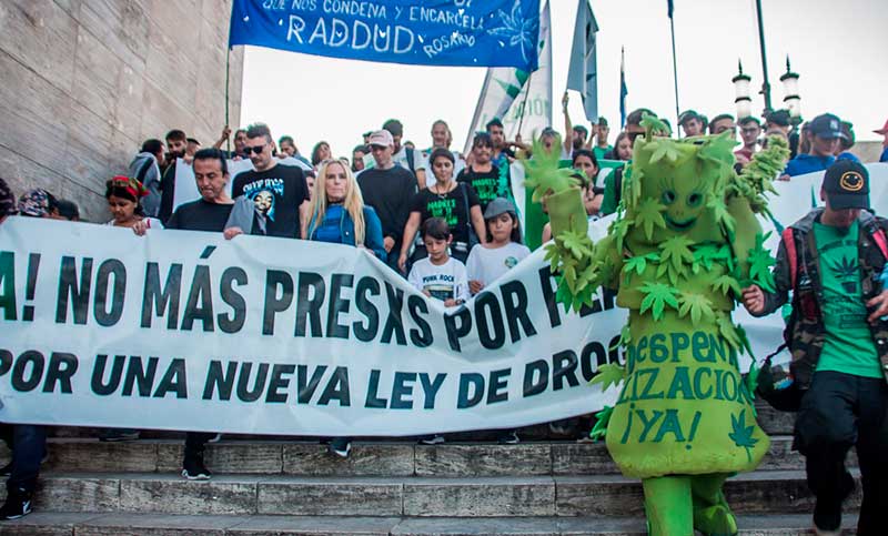 Nueva marcha por la despenalización de la marihuana en Rosario