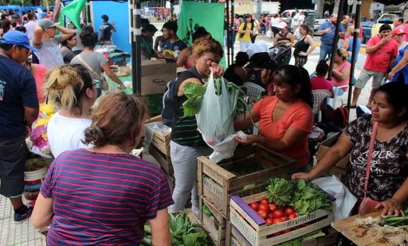 El 26% de los trabajadores de Rosario son de la economía popular: la mayoría son mujeres