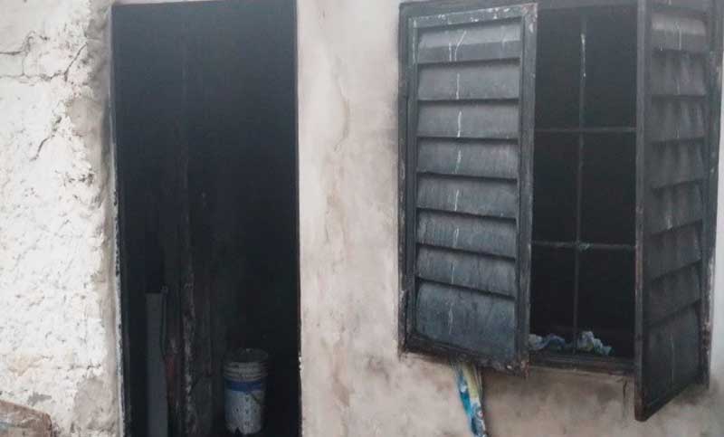 Incendio en zona sudoeste: dos mujeres heridas y destrucción total en una vivienda precaria
