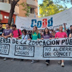 Con una marcha de antorchas, la comunidad universitaria se movilizó contra “un brutal ajuste”